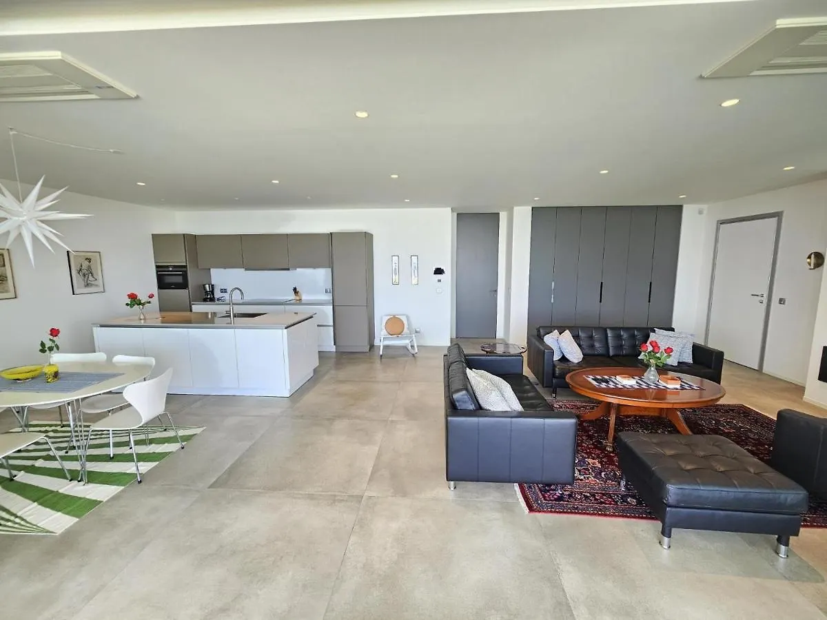 Finisterra Lux Apartment Albufeira 0*,